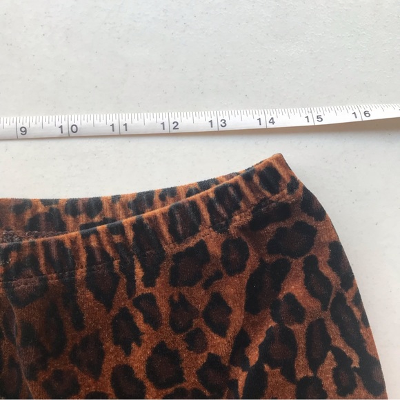 VINTAGE Carole Little Velour Bold Animal Print Cropped Pants - Picture 3 of 5